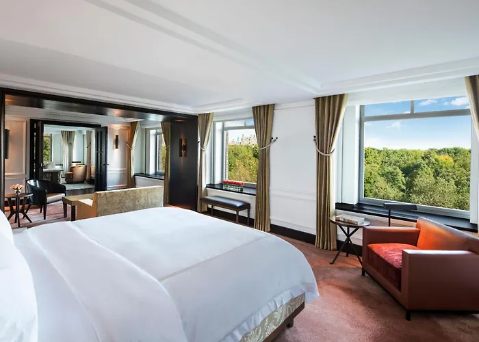 Ritz-Carlton , Central Park